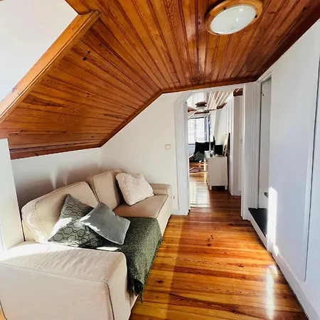 Apartment Cozy In Bairro Alto Cais Do Sodre *