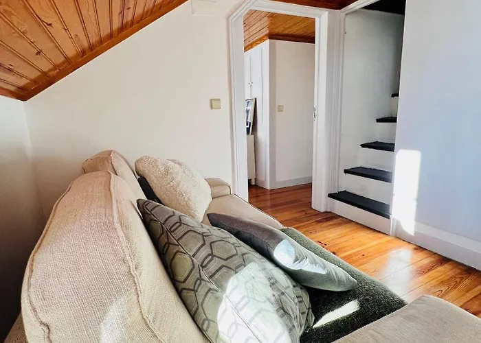 Cozy In Bairro Alto Cais Do Sodre Apartment Lisbon