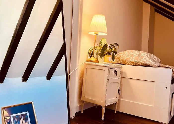 Cozy In Bairro Alto Cais Do Sodre Lisbon